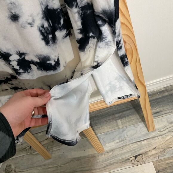 Pink lily Short sleeve Summer Dress Casual Loose Beach Sundress with a side slit - Picture 2 of 5